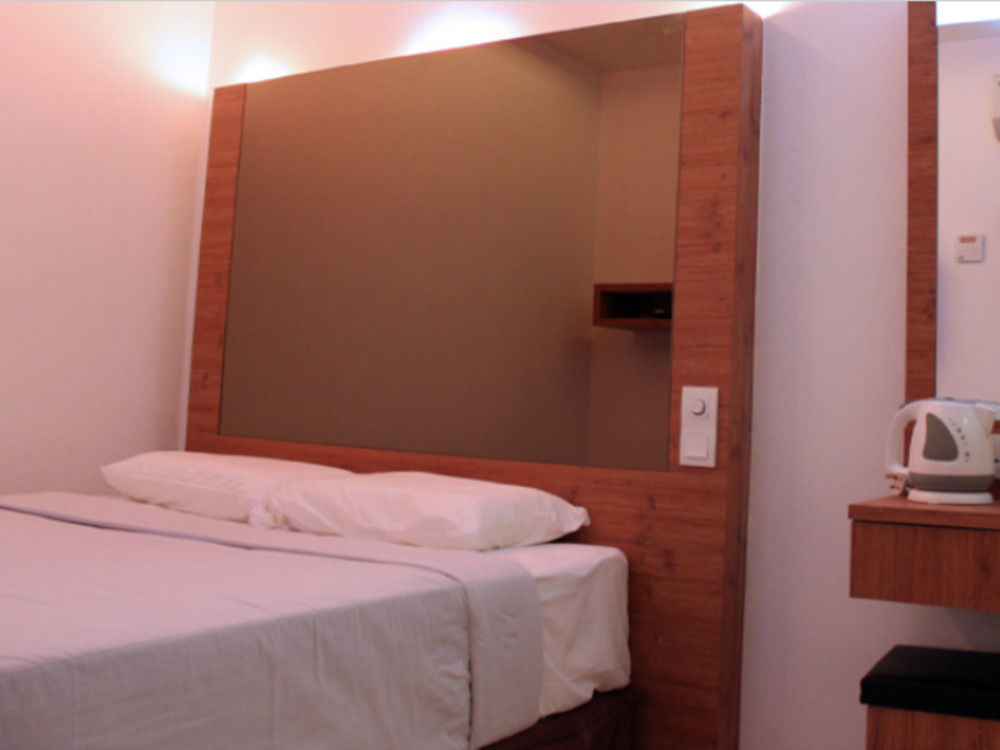 ดรีมโฮเต็ล Hotel กลัง ภายนอก รูปภาพ